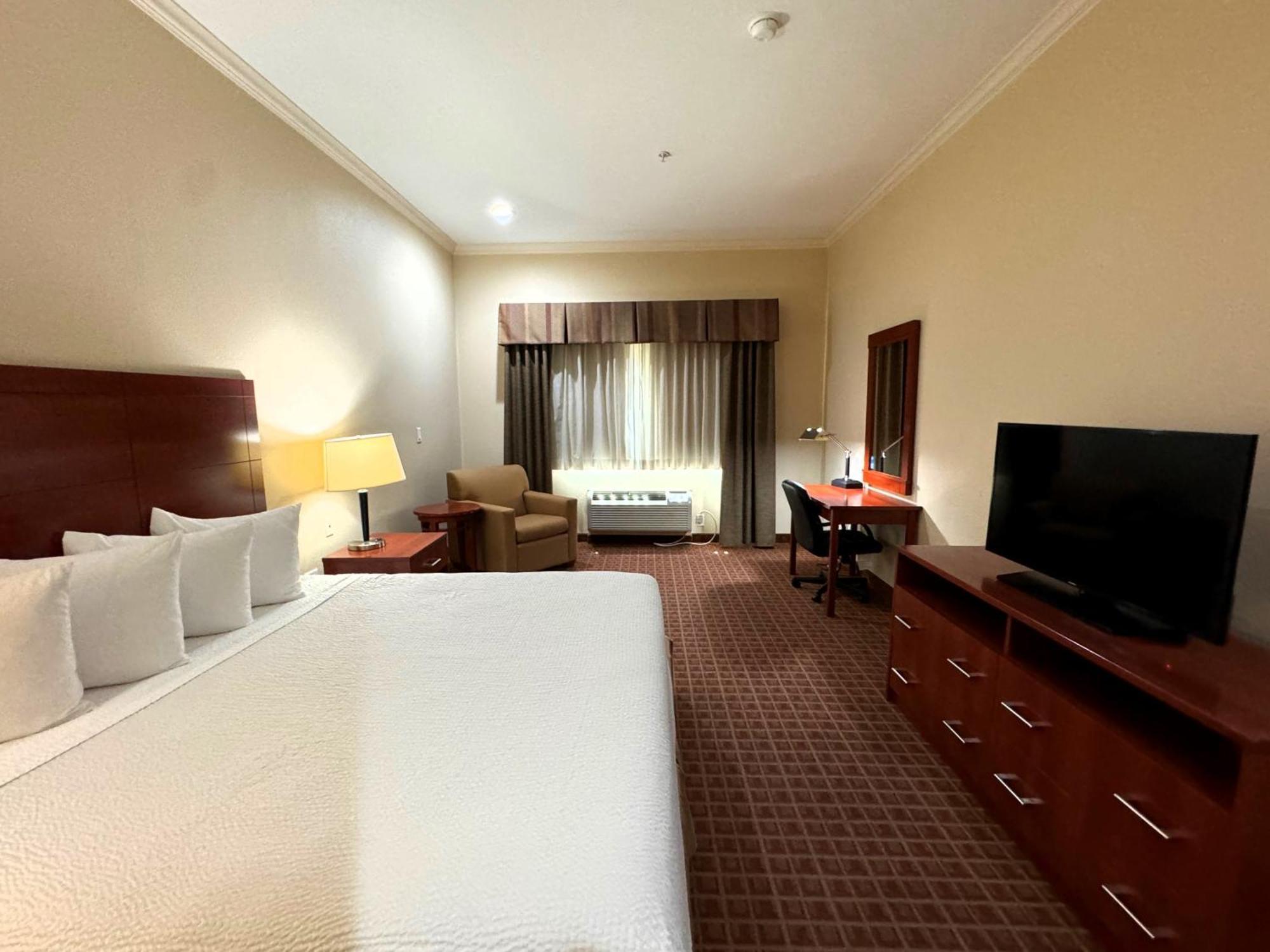 Ramada By Wyndham Hotel College Station