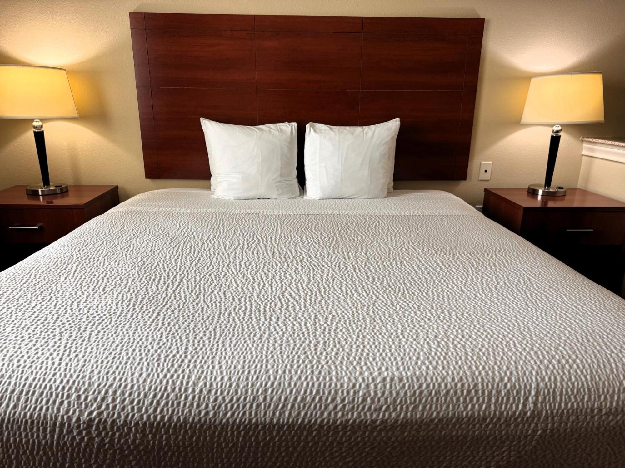 Hotel Ramada By Wyndham 3*