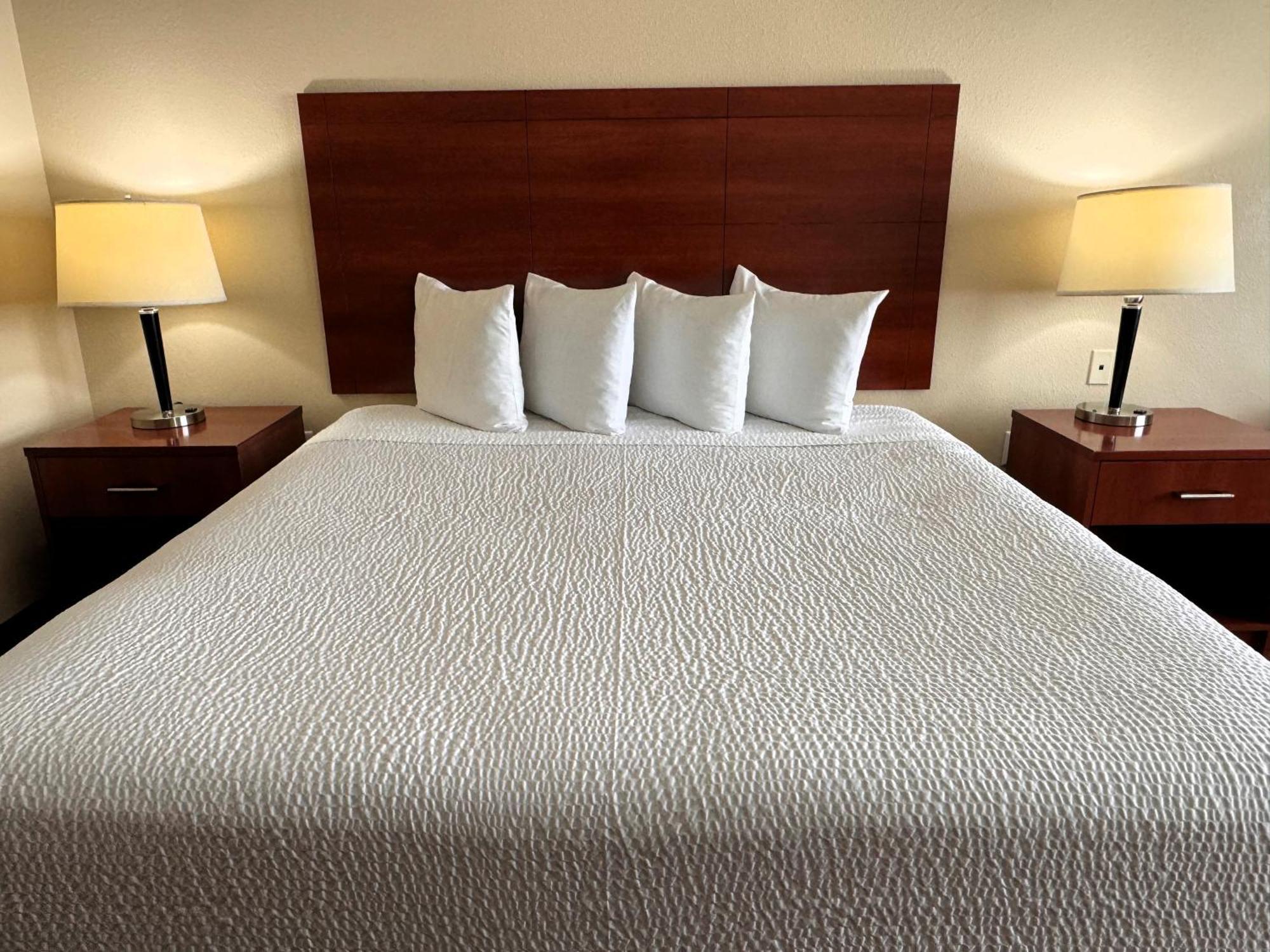 Ramada By Wyndham 3* College Station