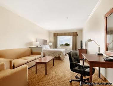 Ramada By Wyndham Hotel 3*