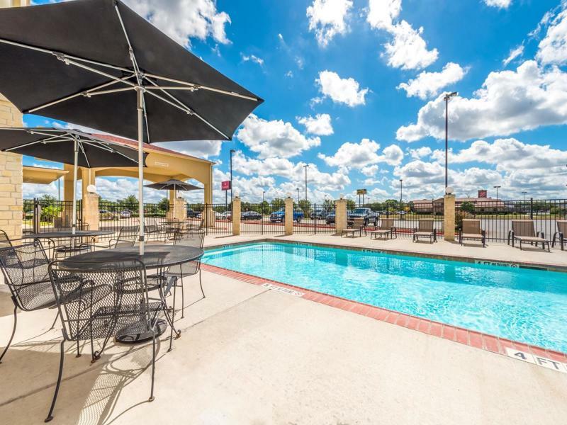 Ramada By Wyndham Hotel