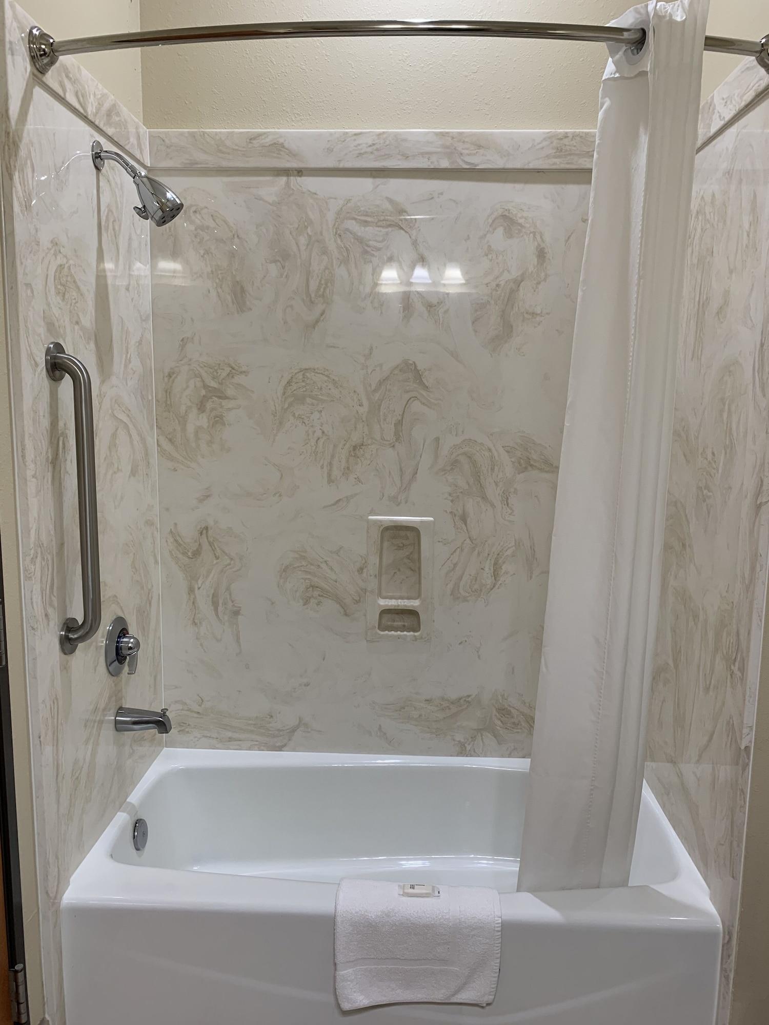Ramada By Wyndham Hotel 3*