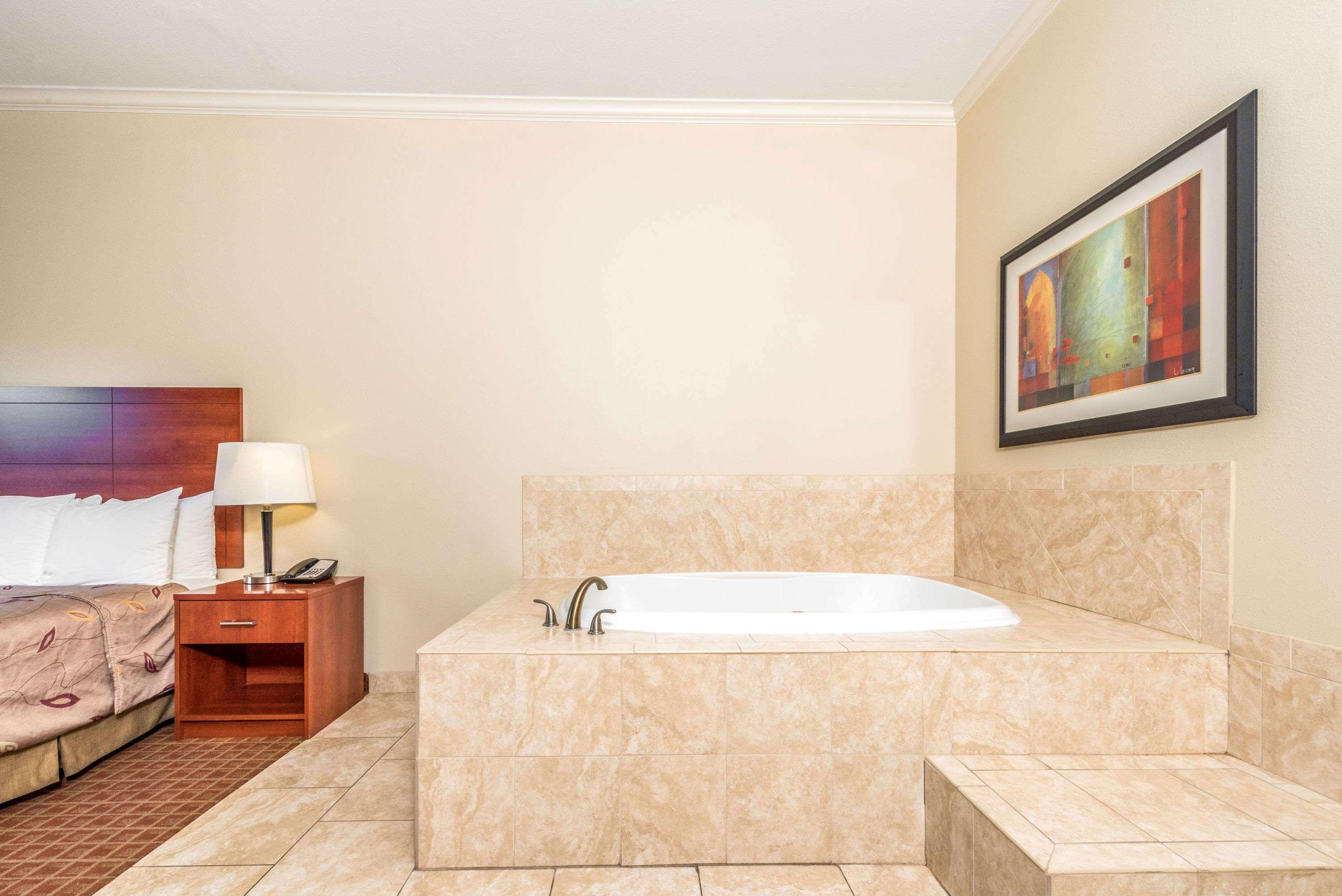 Hotel Ramada By Wyndham 3*