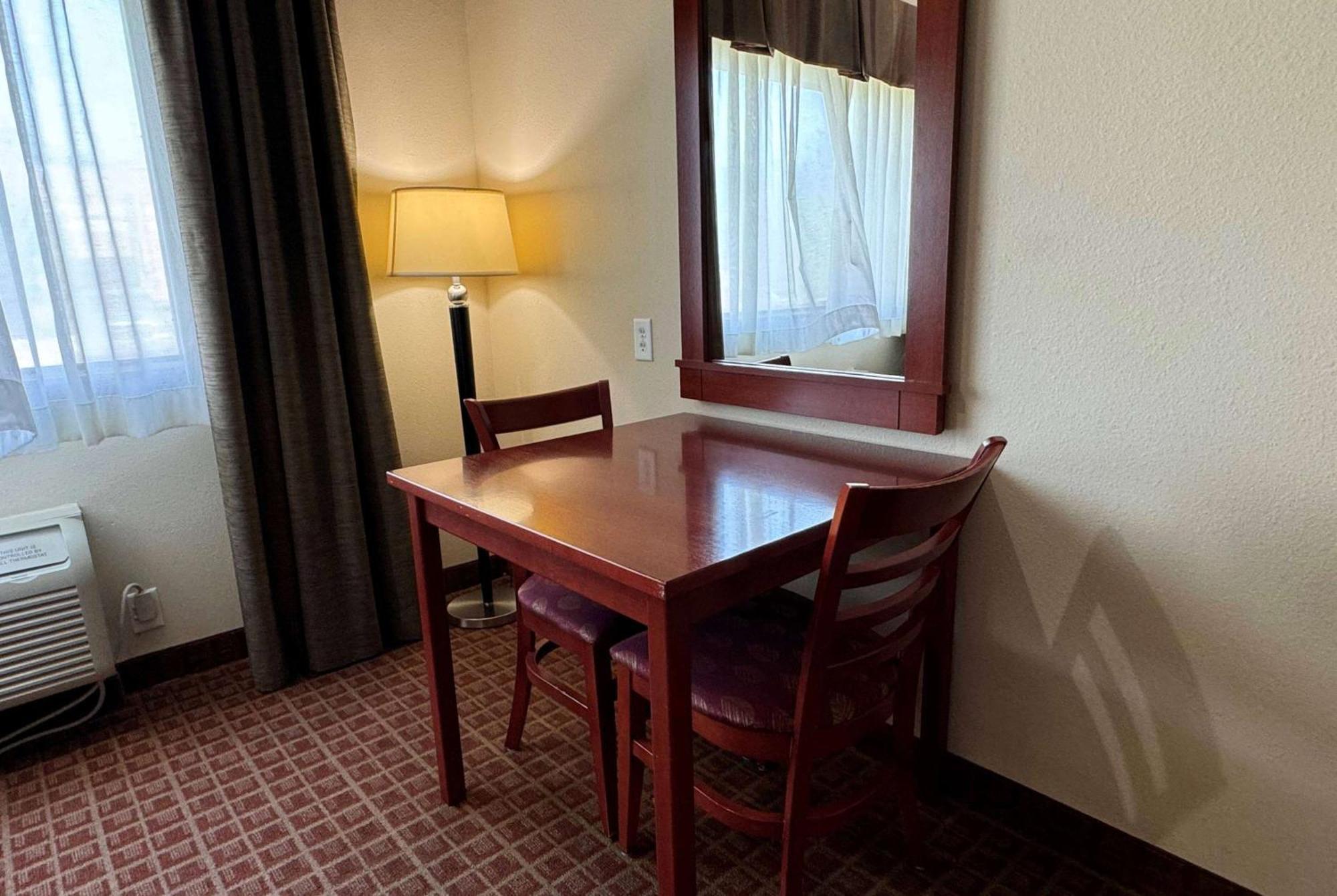 Ramada By Wyndham 3*