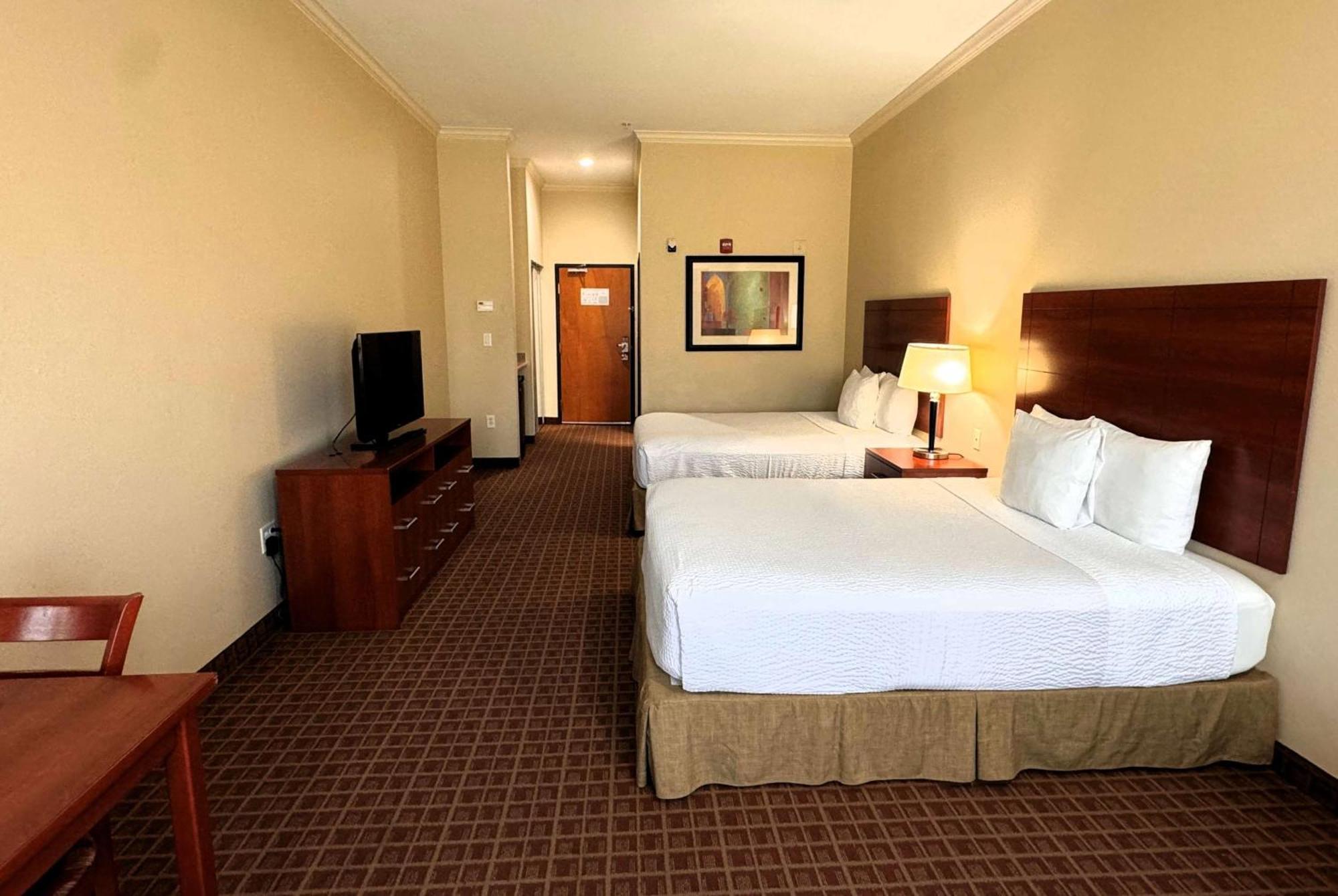Ramada By Wyndham College Station