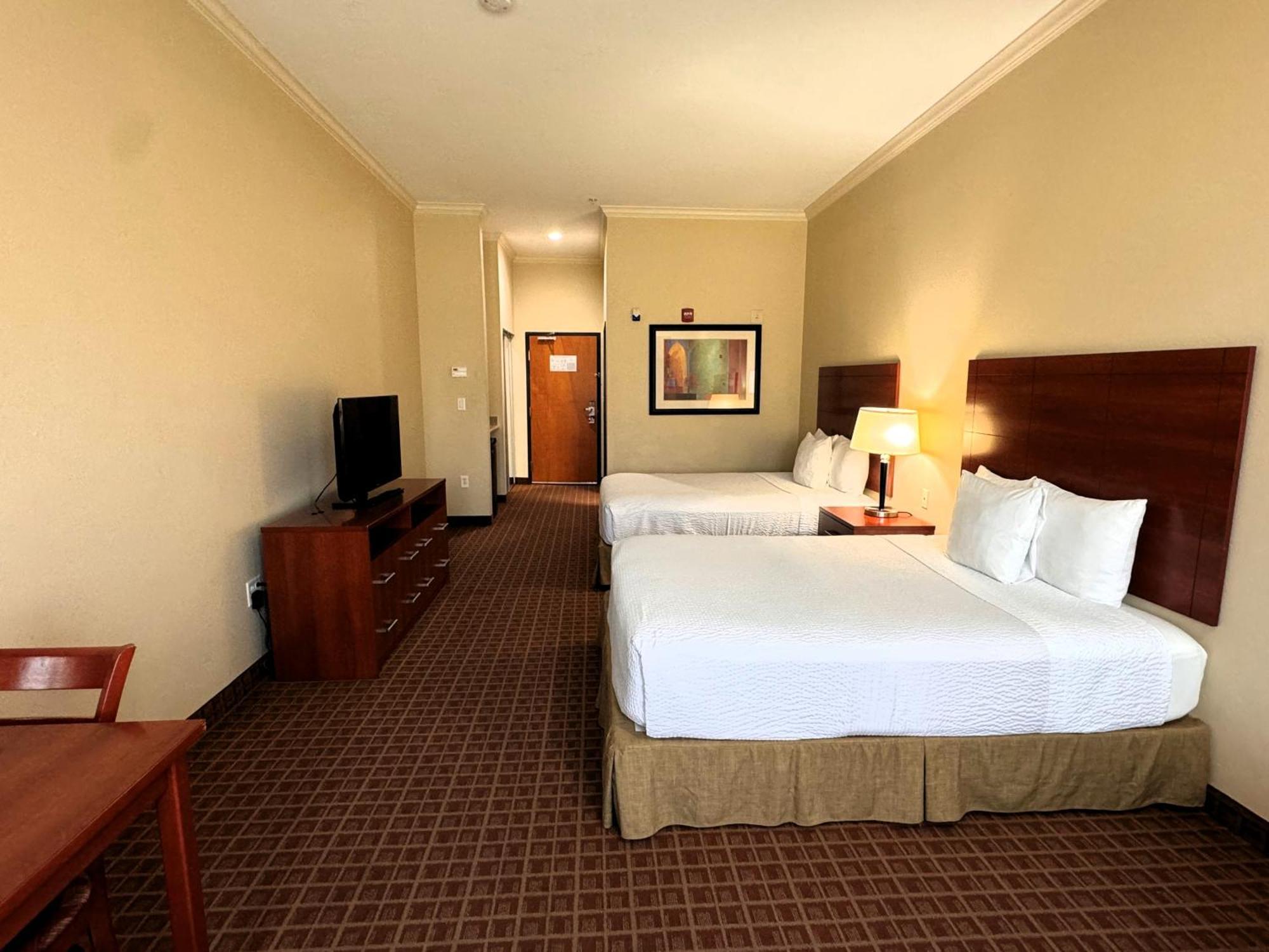Hotel Ramada By Wyndham College Station